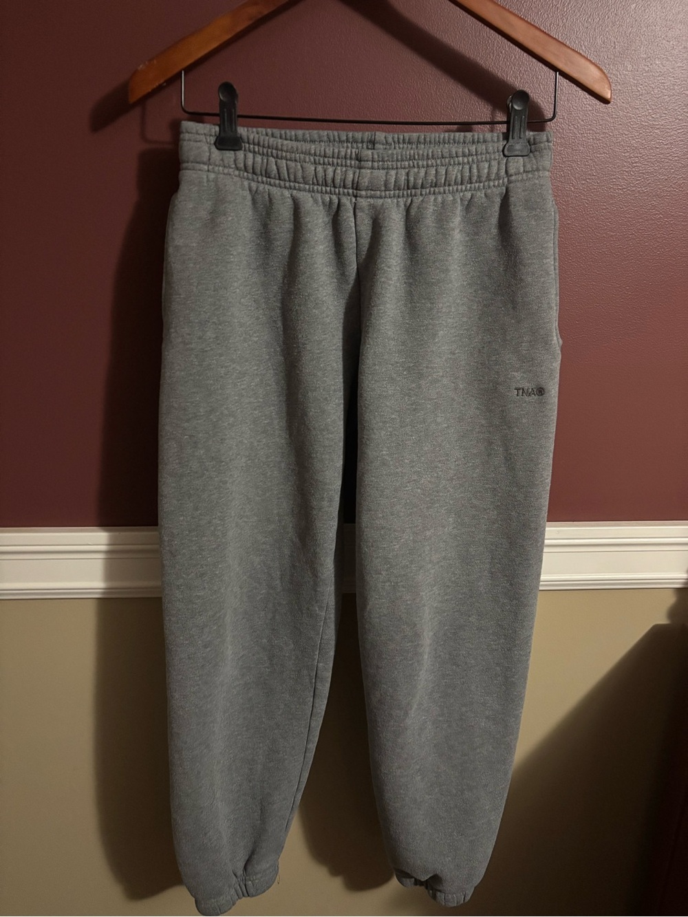 TNA Gray Women's Sweatfleece Cozy Boyfriend Fit Jogger
